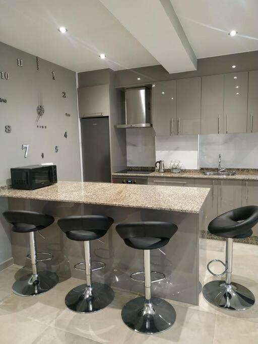 Apartamentos Camino A Ribeira Quiroga Bagian luar foto