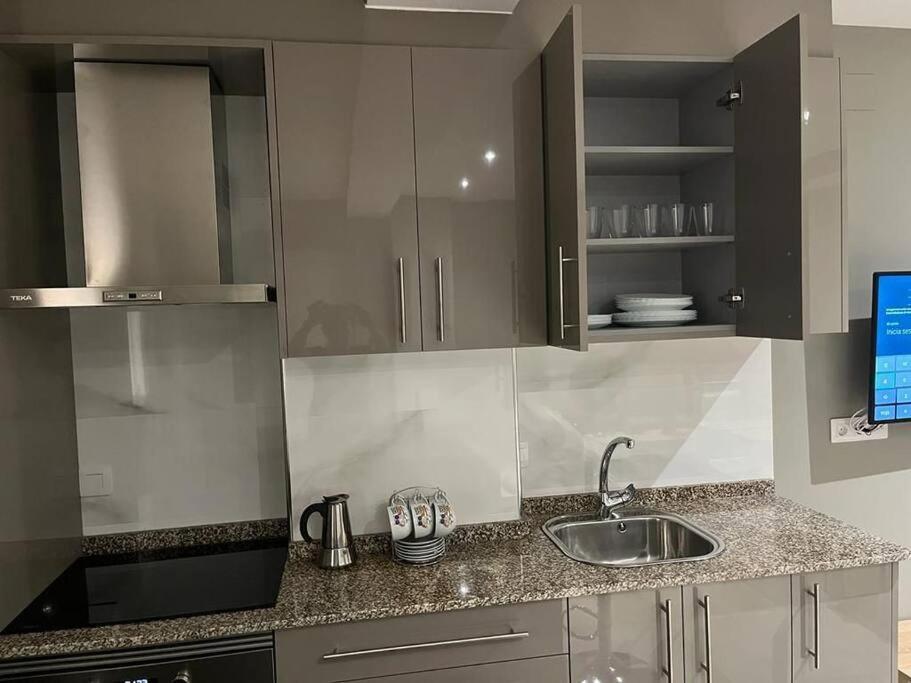 Apartamentos Camino A Ribeira Quiroga Bagian luar foto